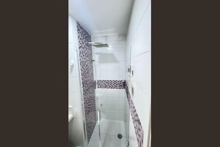 Apartamento à venda com 79m², 2 quartos e 1 vaga Apartamento à venda com 79m², 2 quartos e 1 vagaBanheiro
