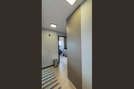Apartamento à venda com 109m², 3 quartos e 2 vagas Apartamento à venda com 109m², 3 quartos e 2 vagasCozinha e Área de Serviço