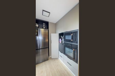 Apartamento à venda com 109m², 3 quartos e 2 vagas Apartamento à venda com 109m², 3 quartos e 2 vagasCozinha e Área de Serviço