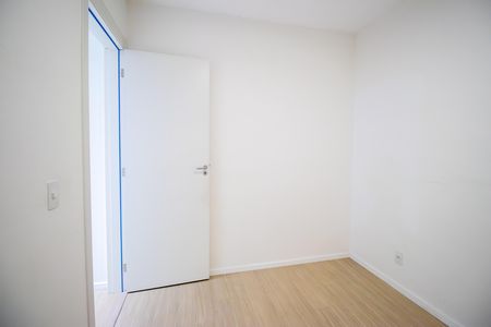 Quarto 1 de apartamento para alugar com 2 quartos, 45m² em Bonsucesso, Rio de Janeiro