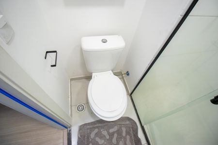 Apartamento para alugar com 45m², 2 quartos e 1 vaga Apartamento para alugar com 45m², 2 quartos e 1 vagaBanheiro
