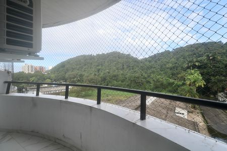Apartamento para alugar com 85m², 3 quartos e 1 vaga Apartamento para alugar com 85m², 3 quartos e 1 vagaVaranda