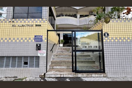 Apartamento para alugar com 85m², 3 quartos e 1 vaga Apartamento para alugar com 85m², 3 quartos e 1 vagaFachada