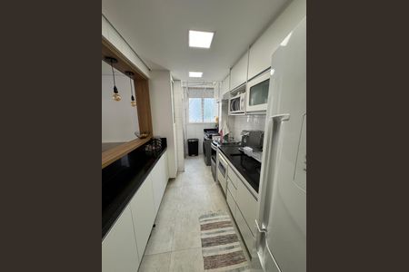 Apartamento à venda com 70m², 2 quartos e 2 vagasCozinha