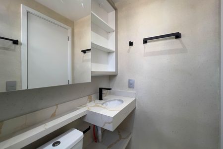 Apartamento para alugar com 59m², 3 quartos e 1 vaga Apartamento para alugar com 59m², 3 quartos e 1 vagaBanheiro do quarto 1
