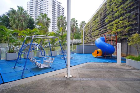 Apartamento à venda com 78m², 2 quartos e 2 vagas Apartamento à venda com 78m², 2 quartos e 2 vagasÁrea comum - Playground