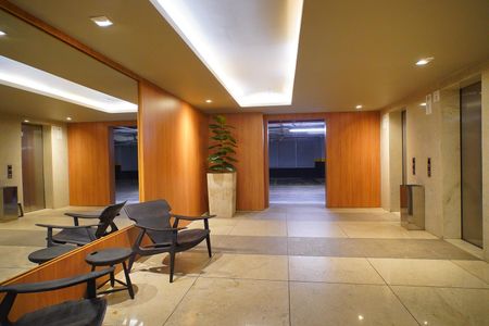 Apartamento à venda com 78m², 2 quartos e 2 vagas Apartamento à venda com 78m², 2 quartos e 2 vagasHall de entrada