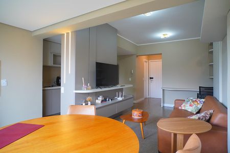 Sala de apartamento para alugar com 2 quartos, 78m² em Petrópolis, Porto Alegre