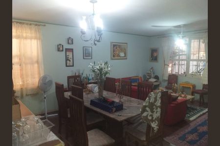 Sala de casa à venda com 4 quartos, 360m² em Jardim Sulacap, Rio de Janeiro