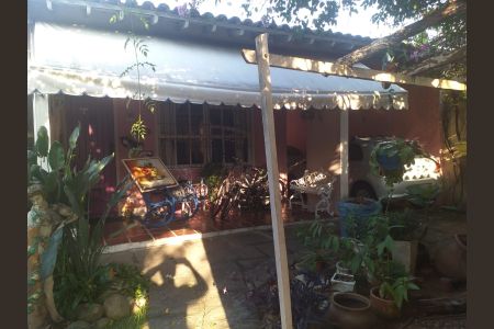 Casa à venda com 360m², 4 quartos e 4 vagasÁrea externa