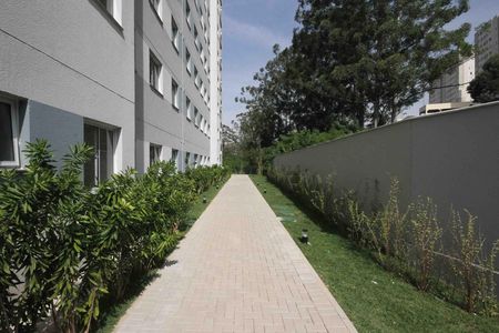 Apartamento à venda com 37m², 2 quartos e sem vagaÁrea comum