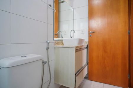 Apartamento à venda com 50m², 2 quartos e 1 vagaBanheiro da suíte