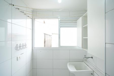 Área de serviço de apartamento à venda com 2 quartos, 50m² em Santa Maria, São Caetano do Sul