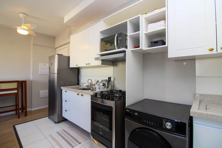Apartamento à venda com 36m², 2 quartos e 1 vaga Apartamento à venda com 36m², 2 quartos e 1 vagaCozinha