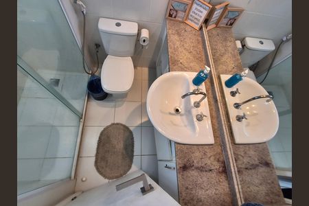 Apartamento à venda com 70m², 2 quartos e 1 vaga