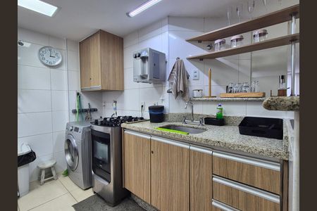 Apartamento à venda com 70m², 2 quartos e 1 vaga