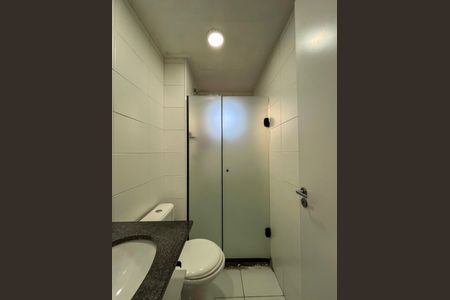 Apartamento à venda com 49m², 2 quartos e 1 vaga Apartamento à venda com 49m², 2 quartos e 1 vagaBanheiro