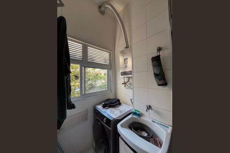Apartamento à venda com 49m², 2 quartos e 1 vaga Apartamento à venda com 49m², 2 quartos e 1 vagaÁrea de Serviço