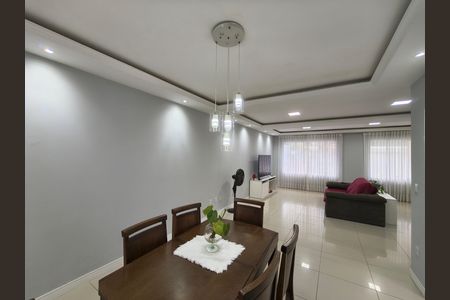 Casa de Condomínio à venda com 4 quartos, 240m² em Jacarepaguá, Rio de Janeiro
