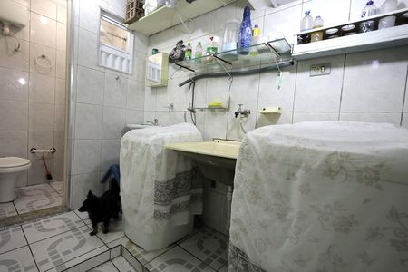 Casa à venda com 107m², 3 quartos e 3 vagas Casa à venda com 107m², 3 quartos e 3 vagasÁrea de Serviço