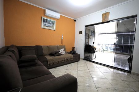 Sala de casa à venda com 3 quartos, 107m² em Vila Suíça, Santo André
