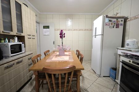 Casa à venda com 107m², 3 quartos e 3 vagas Casa à venda com 107m², 3 quartos e 3 vagasCozinha