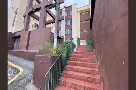 Apartamento para alugar com 48m², 2 quartos e sem vaga
