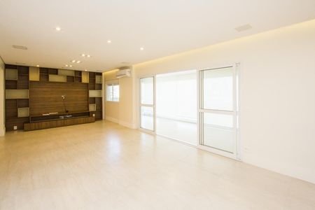 Apartamento para alugar com 3 quartos, 175m² em Vila Cordeiro, São Paulo
