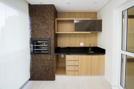 Apartamento para alugar com 3 quartos, 175m² em Vila Cordeiro, São Paulo