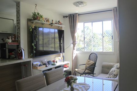 Sala de apartamento à venda com 2 quartos, 44m² em Jardim Las Vegas, Guarulhos