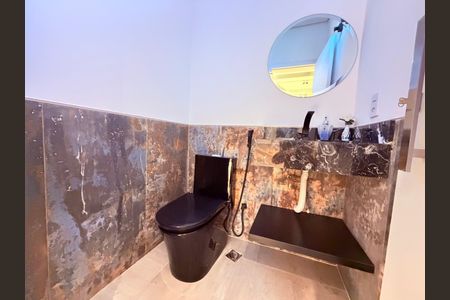 Casa para alugar com 730m², 4 quartos e 3 vagas