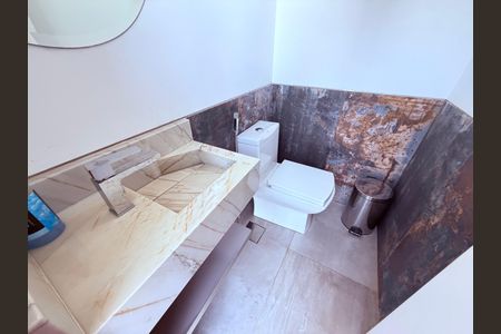 Casa para alugar com 730m², 4 quartos e 3 vagas
