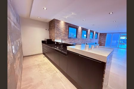 Casa para alugar com 730m², 4 quartos e 3 vagas