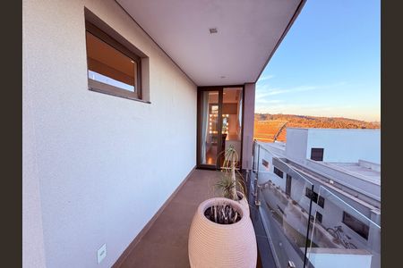 Casa para alugar com 730m², 4 quartos e 3 vagas