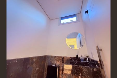 Casa para alugar com 730m², 4 quartos e 3 vagas