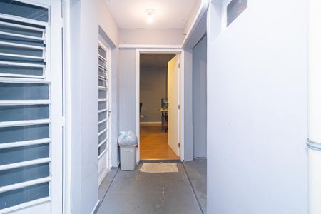 Casa para alugar com 190m², 2 quartos e 2 vagas Casa para alugar com 190m², 2 quartos e 2 vagasÁrea externa
