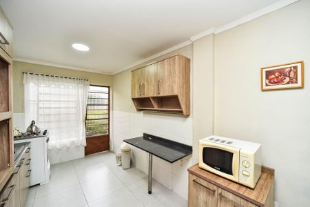 Casa para alugar com 180m², 2 quartos e 3 vagas Casa para alugar com 180m², 2 quartos e 3 vagasCozinha/Casa térreo