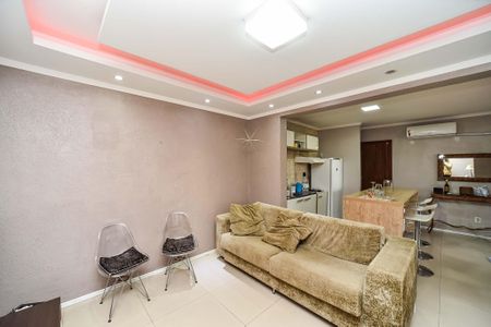 Casa para alugar com 180m², 2 quartos e 3 vagas Casa para alugar com 180m², 2 quartos e 3 vagasSala/Casa andar superior