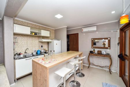 Casa para alugar com 180m², 2 quartos e 3 vagas Casa para alugar com 180m², 2 quartos e 3 vagasCozinha/Casa andar superior