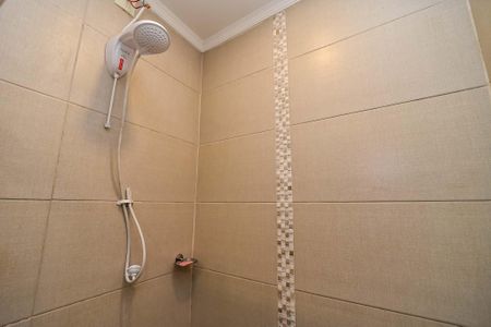 Casa para alugar com 180m², 2 quartos e 3 vagas Casa para alugar com 180m², 2 quartos e 3 vagasBanheiro/Casa andar superior