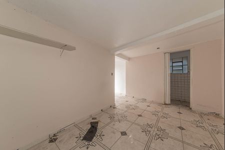 Quarto de casa para alugar com 1 quarto, 48m² em Jardim Angela, São Paulo