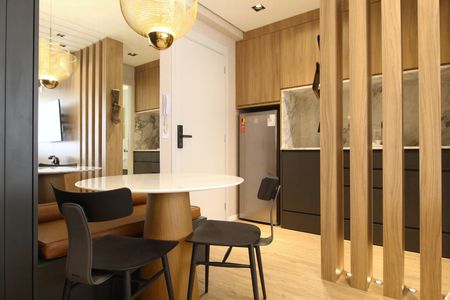Cozinha de kitnet/studio para alugar com 1 quarto, 29m² em Indianópolis, São Paulo