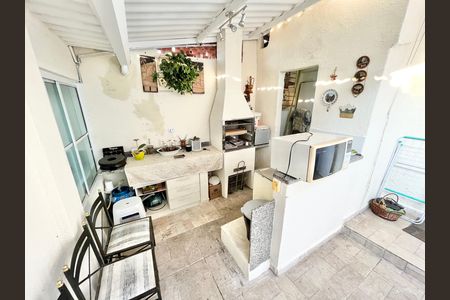 Casa para alugar com 379m², 7 quartos e 3 vagas Casa para alugar com 379m², 7 quartos e 3 vagasÁrea comum - Churrasqueira
