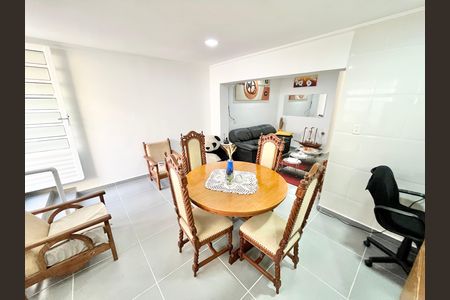 Casa para alugar com 379m², 7 quartos e 3 vagas Casa para alugar com 379m², 7 quartos e 3 vagasSala/Cozinha