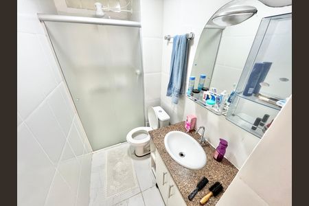 Casa para alugar com 379m², 7 quartos e 3 vagas Casa para alugar com 379m², 7 quartos e 3 vagasBanheiro da Suíte