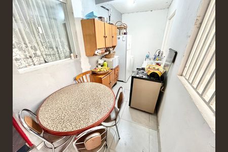 Casa para alugar com 379m², 7 quartos e 3 vagas Casa para alugar com 379m², 7 quartos e 3 vagasCozinha 2