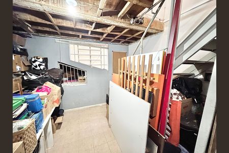 Casa para alugar com 379m², 7 quartos e 3 vagas Casa para alugar com 379m², 7 quartos e 3 vagasPorão