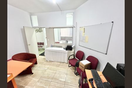 Casa para alugar com 379m², 7 quartos e 3 vagas Casa para alugar com 379m², 7 quartos e 3 vagasQuarto 5