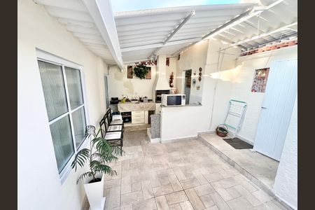 Casa para alugar com 379m², 7 quartos e 3 vagas Casa para alugar com 379m², 7 quartos e 3 vagasQuintal