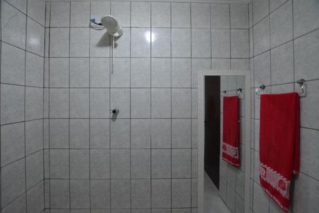 Casa para alugar com 120m², 2 quartos e 2 vagas